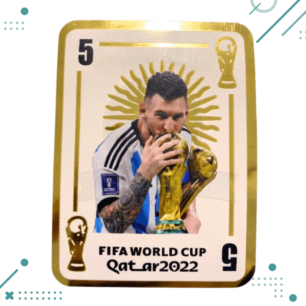 Sticker Messi – Carta 5 de Copas Holográfico